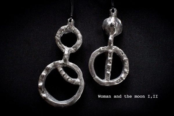 Fine art earrings made from tin