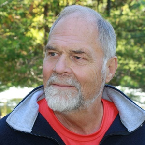 Headshot of poet Sydney Lea